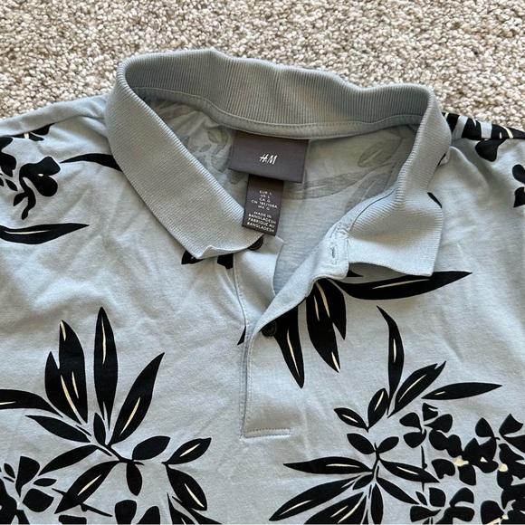 Mens H&M Abstract Floral Blue Polo T-Shirt - Picture 3 of 3